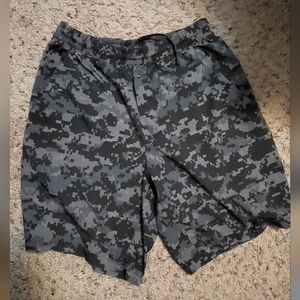 Men's lululemon shorts